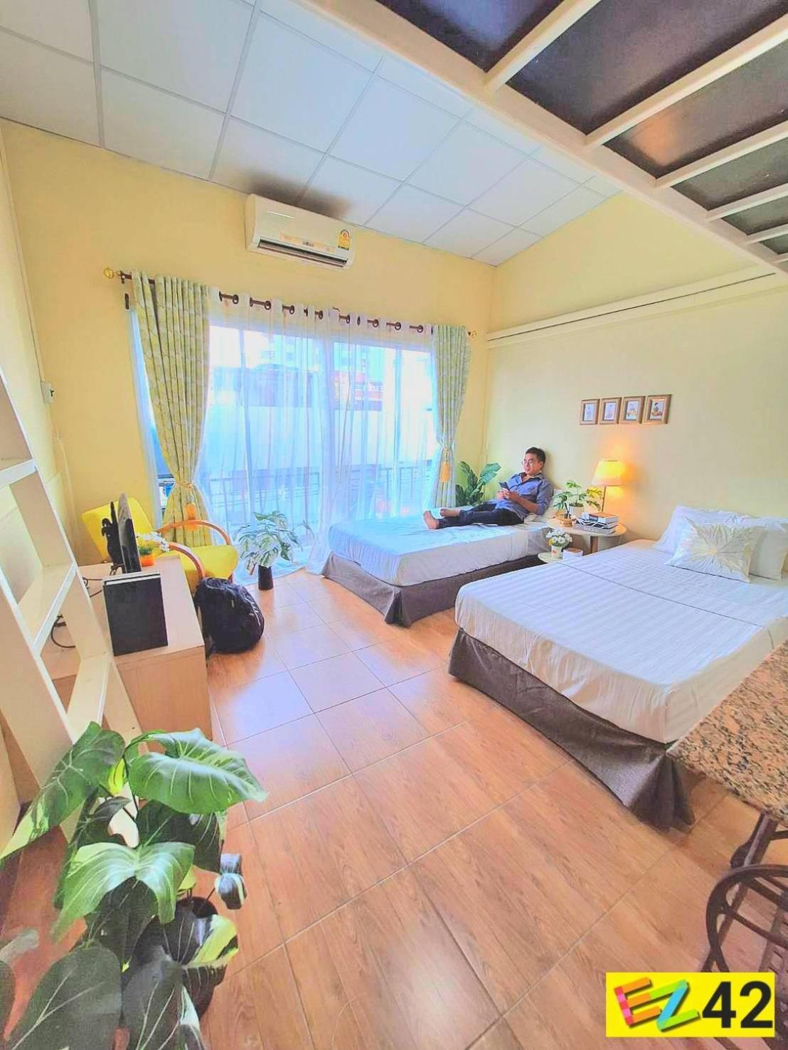 Auberge de jeunesse Ez Sleep @ Ratchada 19 à Bangkok Extérieur photo